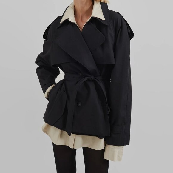 The Frankie Shop Cropped Arlington Short Trench - Black - Worn Once!